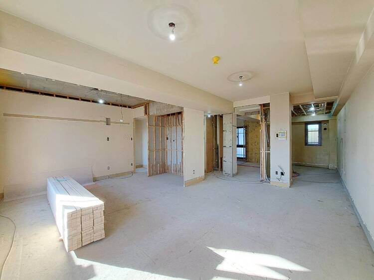 その他 通風・採光に優れ、心地よい光と風が溢れています。※内装リフォーム中です