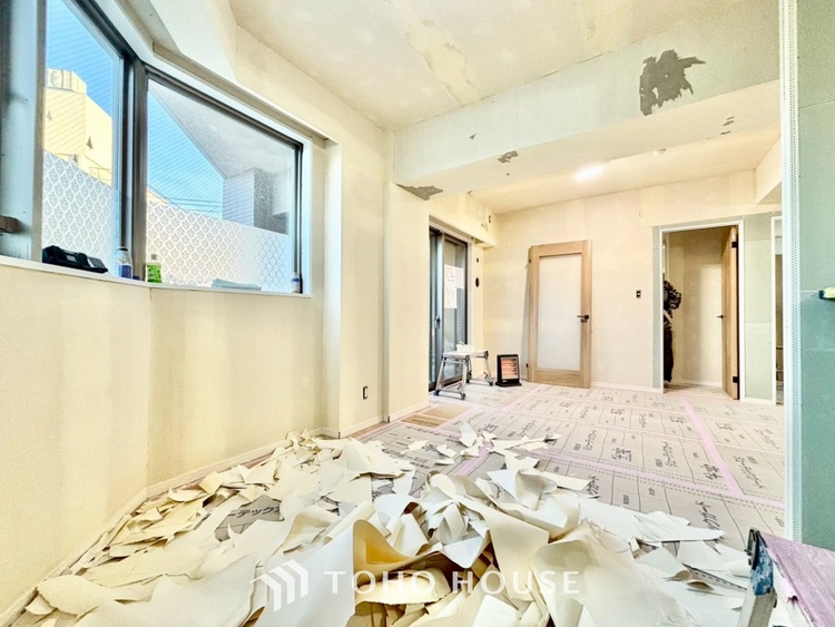 内装 ◆ここに在る◆事も無げに美しく、伝えるには筆舌に尽くし難い。豪華絢爛や華美と言う事ではなく、住まう者にとって暮らし易く心地がいいと言う美しさがこの住まいには込められている。