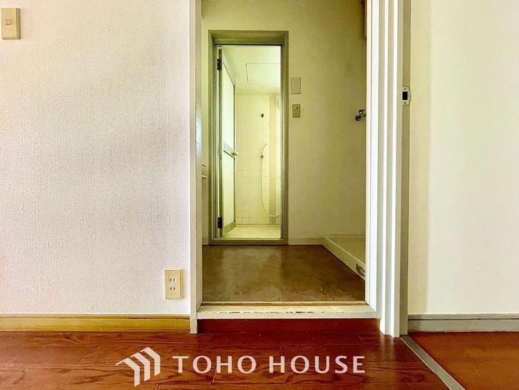 風呂 【改装中】◆属毛離裏◆子は父を手本とし、母に愛育されて成長する。家族の深い繋がり。いつまでも大切にしたい。