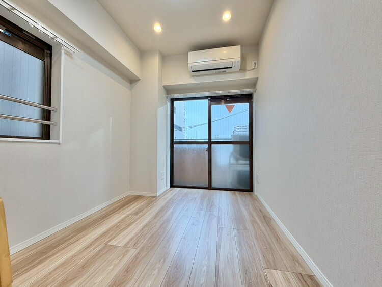 その他 清かで艶やかな時間をもたらしてくれる室内です。