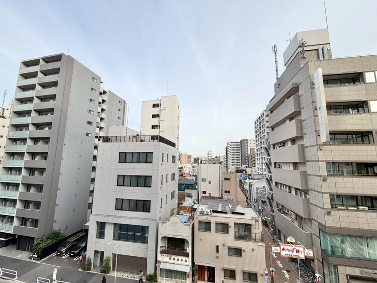 その他 眺望や窓からの景色が良いと、家で過ごす時間も快適です。