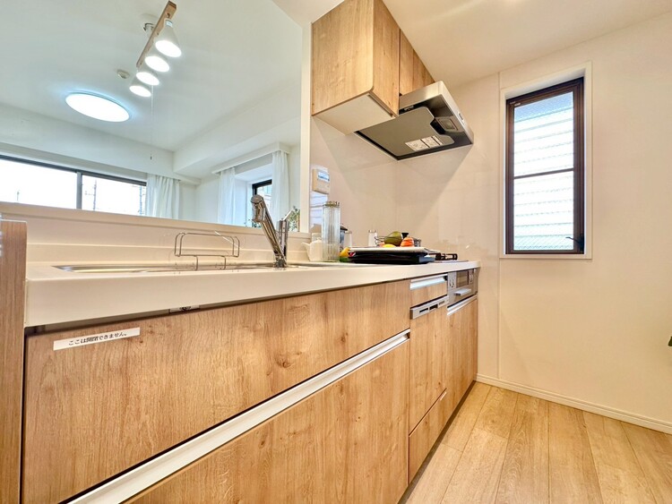 その他 使いやすくスタイリッシュなキッチン空間になっております。