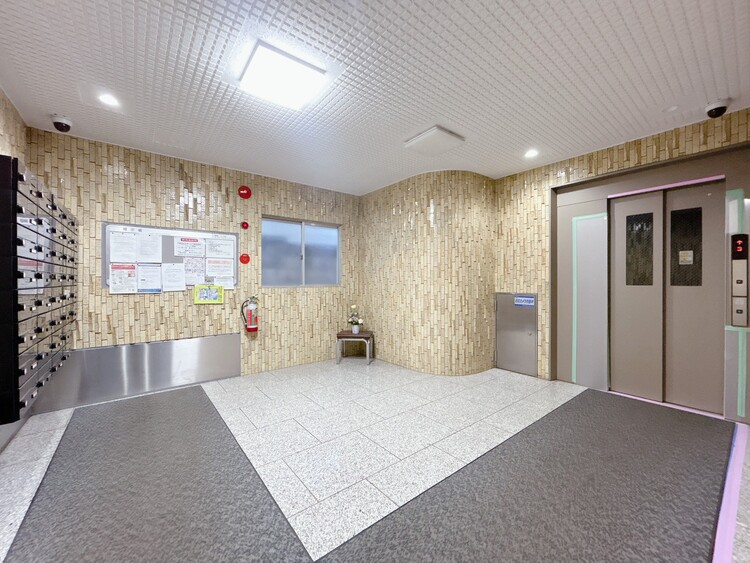 その他 館内は静寂な中が保たれており、管理が行き届いている印象を受けました。