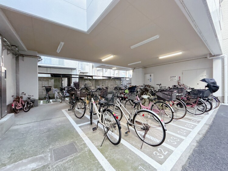 その他 駐輪場も綺麗に整頓されています。※空き状況は都度ご確認下さい。