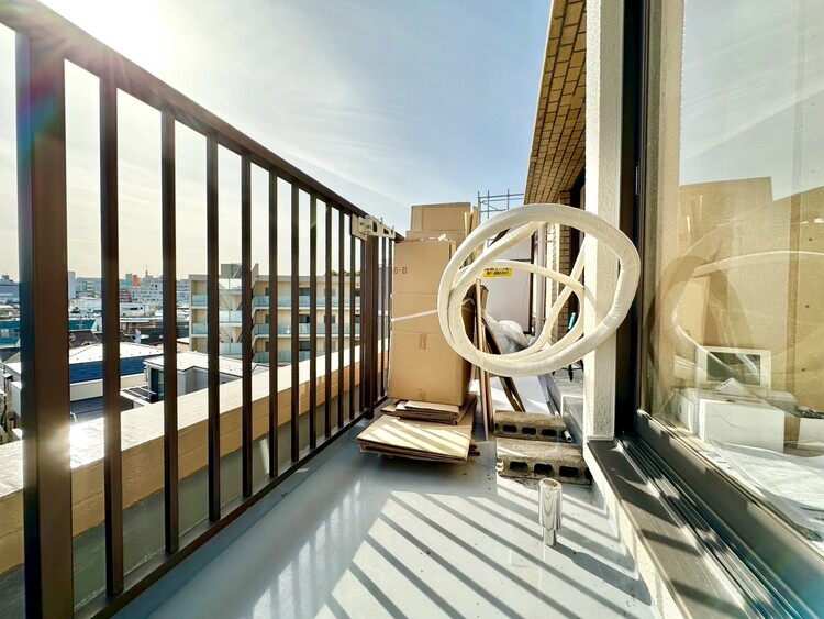 その他 朝の澄んだ空気や、夕方に吹く清々しい風を感じられるバルコニー。