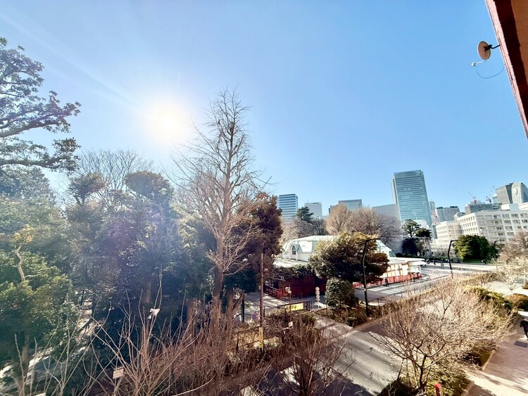 その他 眺望や窓からの景色が良いと、家で過ごす時間も快適です。