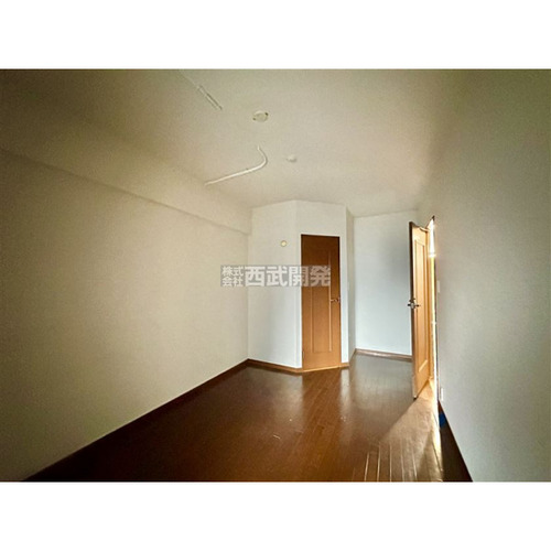 エルフォレストガーデンウィング棟の物件画像