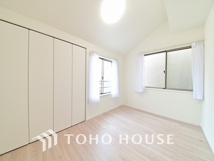 内装 全居室に収納スペースを完備、荷物が多い方でも安心の収納力