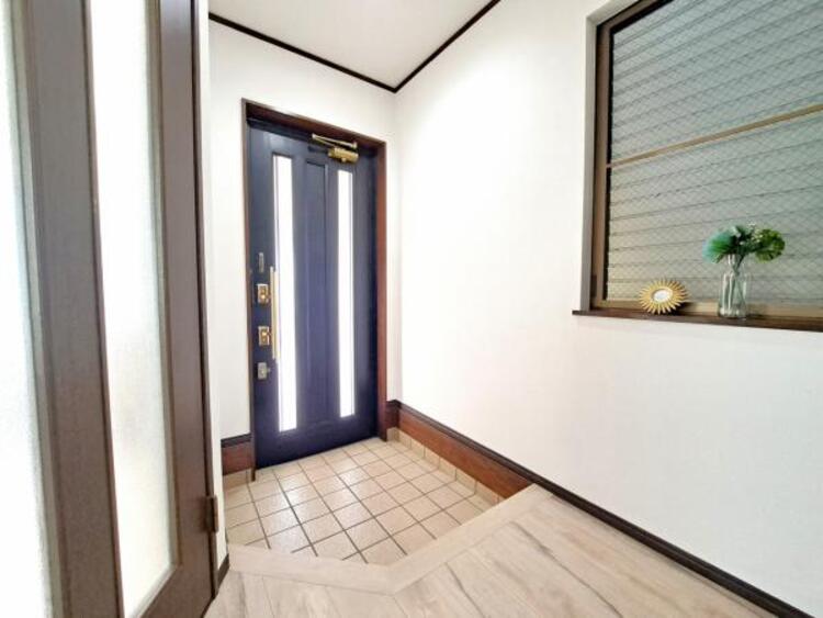 その他 雑多な玄関ではなくスッキリ空間としてお家の顔になるよう設計いたしました。