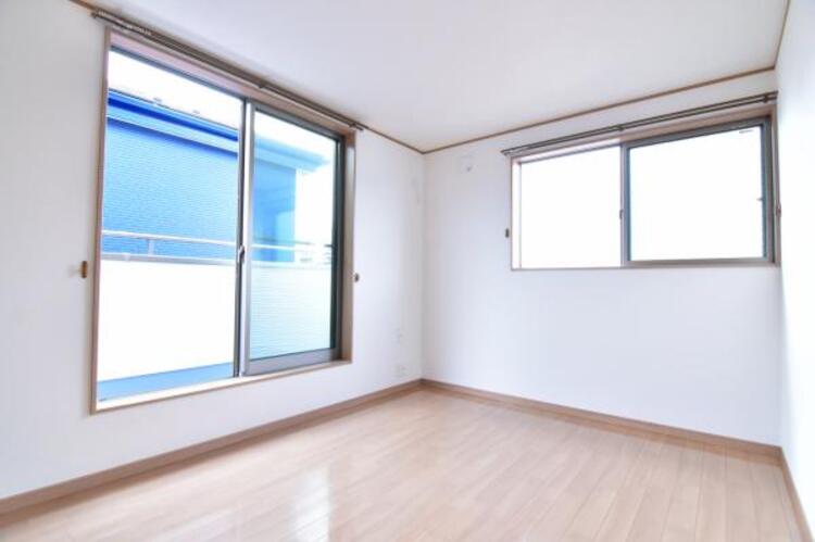 内装 洋室約6.0帖　家族個々の安らぎの空間。プライベートなベッドルームは暮らす方の感性で造り上げたいもの。