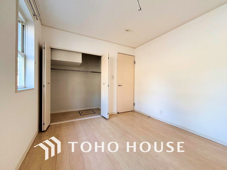 内装 家具の配置のし易い室内です。趣味の部屋としても充分な広さです