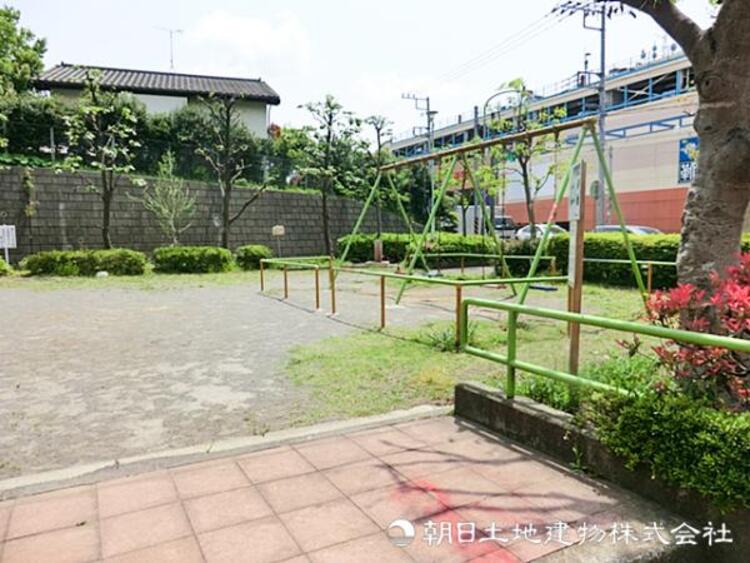 周辺 寺山町第四公園30ｍ