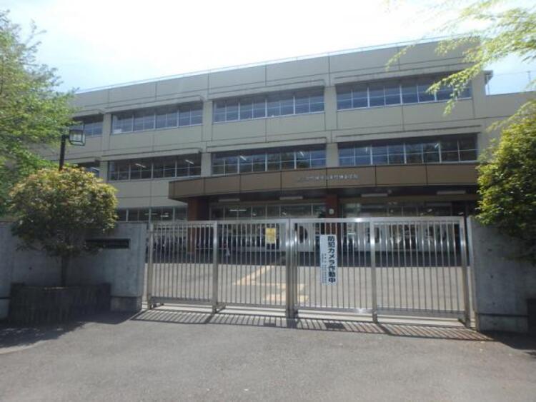 周辺 本町田ひなた小学校まで約1127ｍ