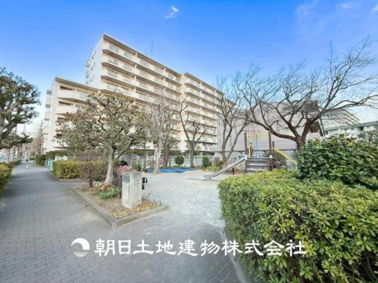 外観 【外観写真】時間のゆとりと空間、暖かな陽光がもたらす光と風を独占してください。新しい暮らしが始まります。