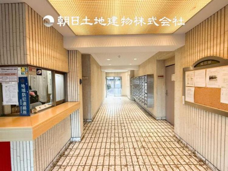 エントランス 【エントランス】 大好きなご家族の帰り、遊びに来てくれる友人を優しく迎える・優しさに満ちた生活空間を演出します。