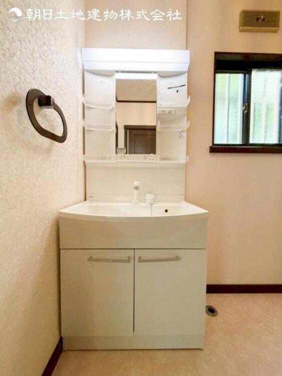 洗面 すぐの見学や資料請求など、お気軽にお問い合わせください