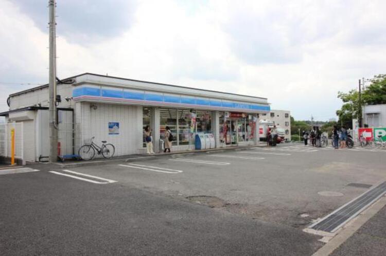 周辺 ローソンつきみ野駅前店まで約330ｍ