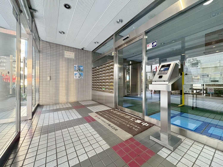 エントランス エントランスは、毎日の行き帰りで使う大事な空間です。