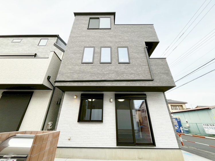 外観 資料には掲載していない情報が、現地にはたくさんあります。是非一度、現地をご確認ください。