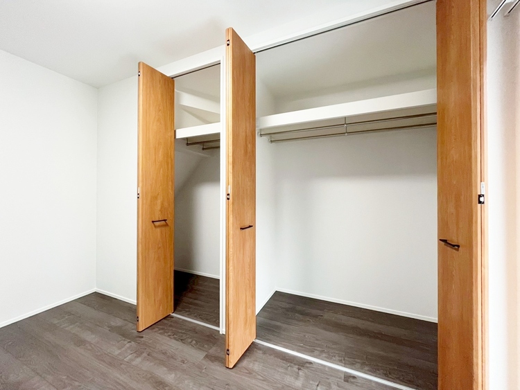 収納 居室にはクローゼットがあり、荷物もスッキリ収納して快適にお過ごしいただけます。