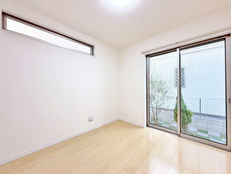 寝室 うららかな陽射しがどのお部屋にも降り注ぎますように、快適さを追求した間取設計。