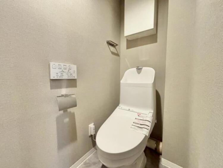 トイレ 清潔感溢れるトイレ。落ち着いた空間で安らぎのひとときをお過ごしいただけます。