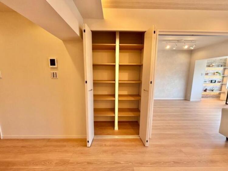収納 各居室にクローゼットがあり、洋服ダンスなどを置く必要がないのでお部屋を広く使えます。