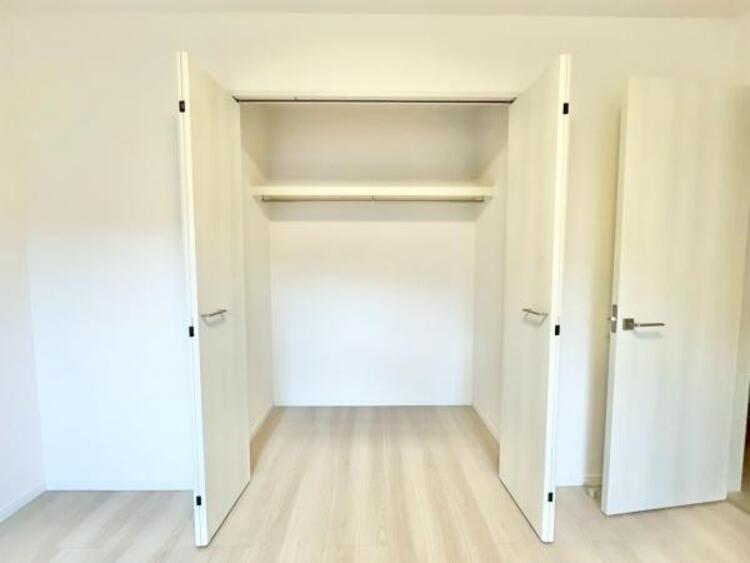 収納 使い勝手の良い収納が豊富で、物が多くてもスッキリ片付けられます。