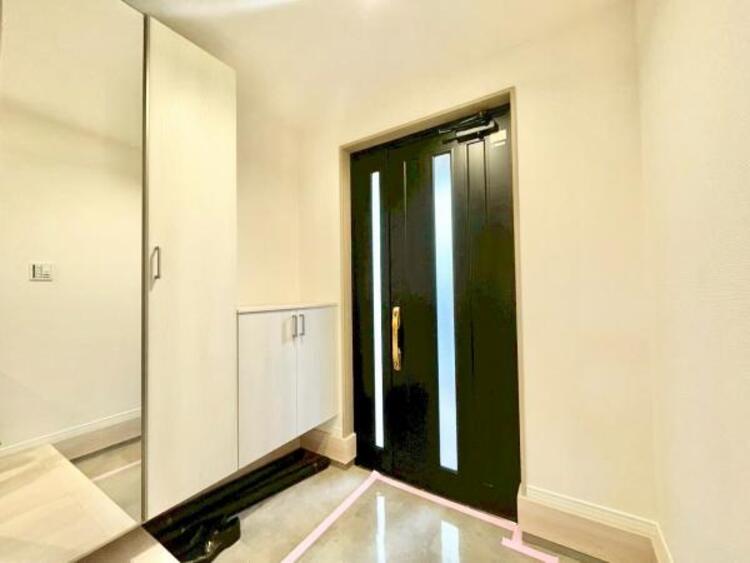 その他 清潔感のある玄関は、来客にも好印象です。