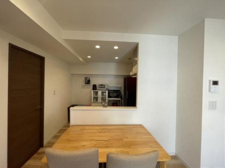 キッチン 対面キッチン（CGによる家具消し処理を行っております）