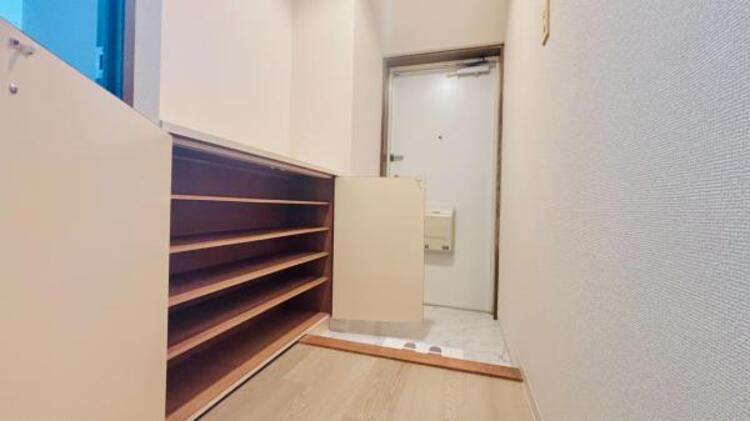 収納 シューズボックス