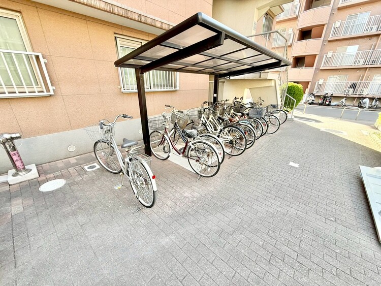 その他 駐輪場も綺麗に整頓されています。※空き状況は都度ご確認下さい。