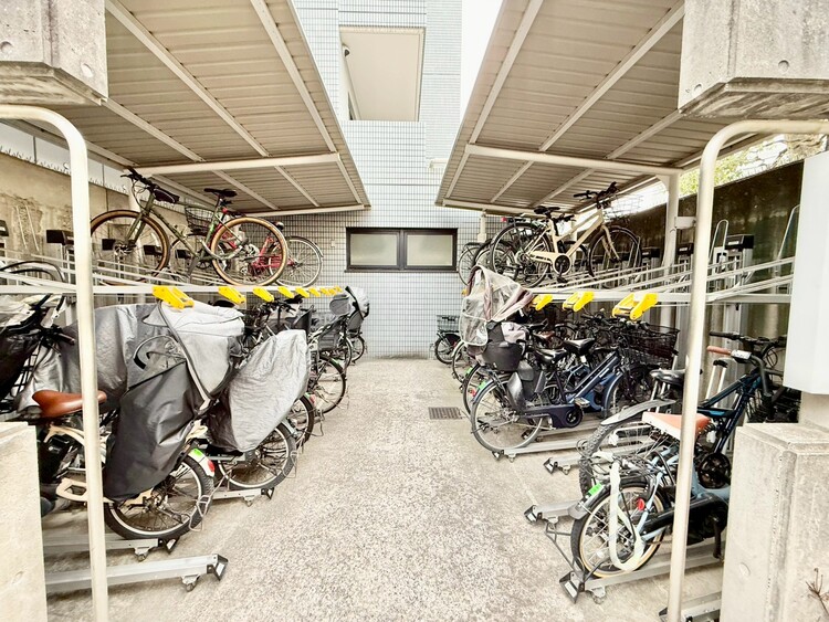その他 駐輪場も綺麗に整頓されています。※空き状況は都度ご確認下さい。