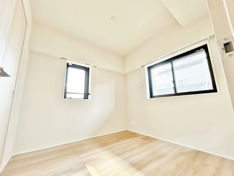 その他 清かで艶やかな時間をもたらしてくれる室内です。