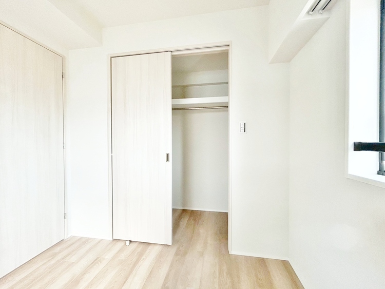 その他 家電やスーツケース、ストック品など何でも片付く嬉しい空間です。