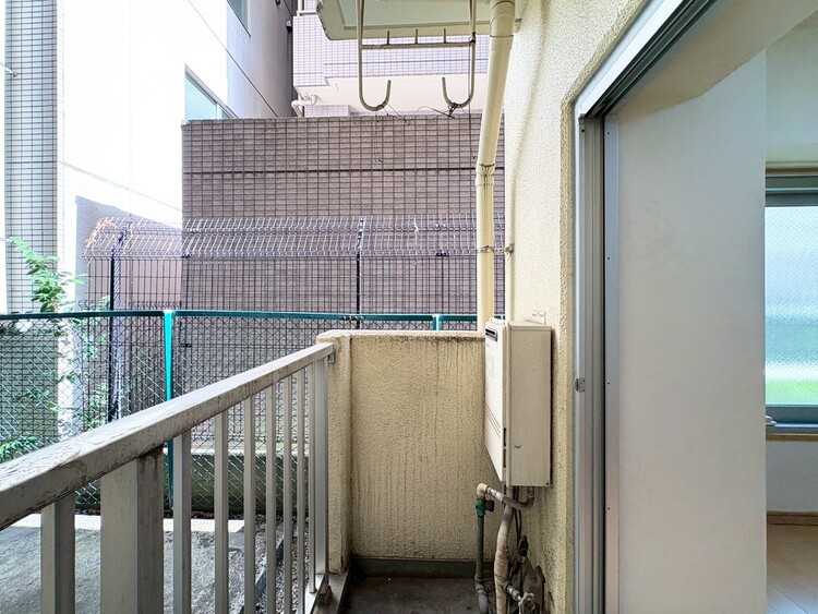 その他 朝の澄んだ空気や、夕方に吹く清々しい風を感じられるバルコニー。