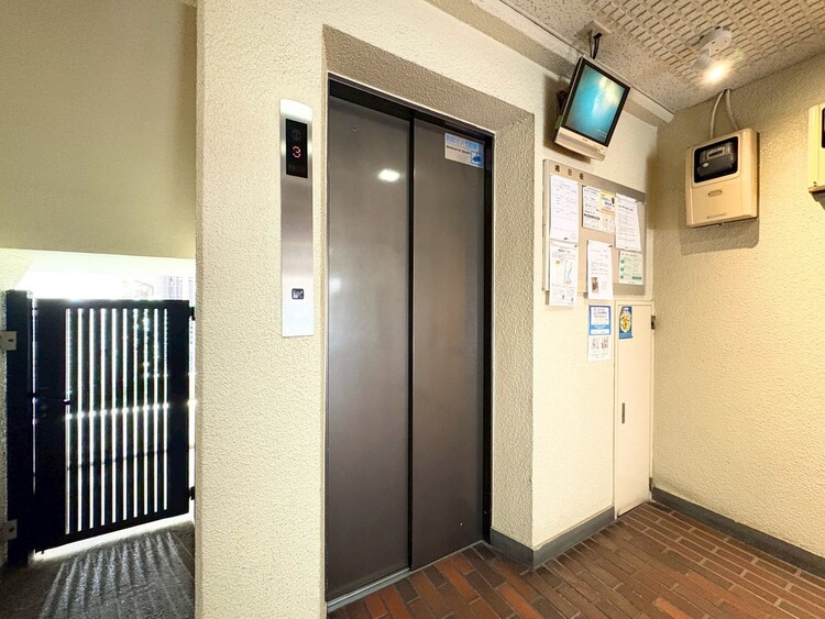 その他 エレベーター完備のため荷物が多くなっても安心。