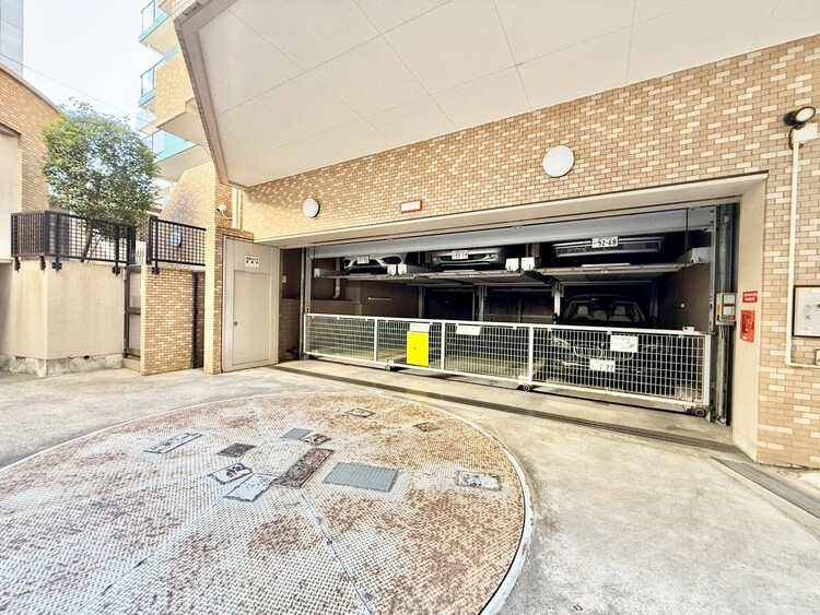 その他 駐車スペースが嬉しいですね。※空き状況は都度ご確認下さい。