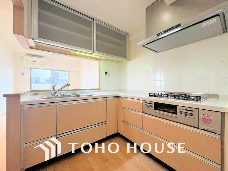 キッチン デザインと機能性を兼ね備えたシステムキッチン