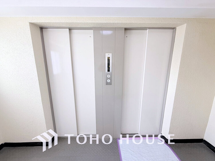 その他 エレベーター