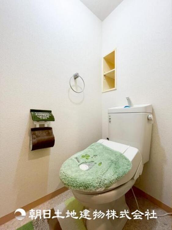 トイレ 【トイレ】大切な1人時間。寛ぎだけではない、快適な生活を送る為に必要なもの。毎日使う場所だから、より快適な空間に仕上げられています。