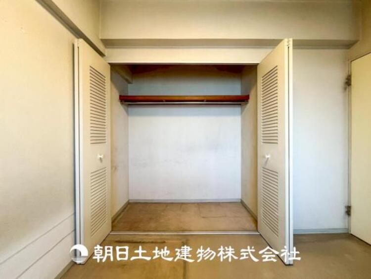 収納 【収納】全居室に収納付き、共用スペース収納もあり、すっきり片づけて広く使えます。