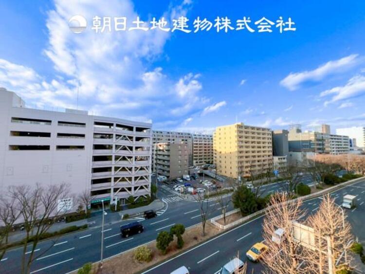 その他 【眺望】温かい太陽を感じる事ができるのは、目の前に遮るものが無いから。彼方に広がる風景が絵画のように広がります。