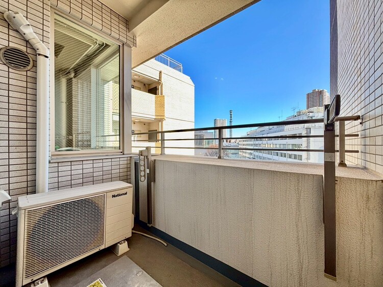 その他 朝の澄んだ空気や、夕方に吹く清々しい風を感じられるバルコニー。