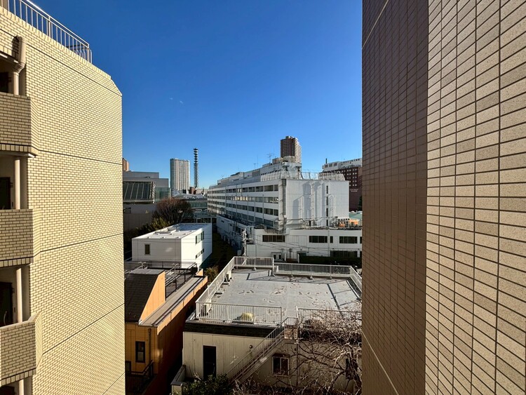 その他 眺望や窓からの景色が良いと、家で過ごす時間も快適です。