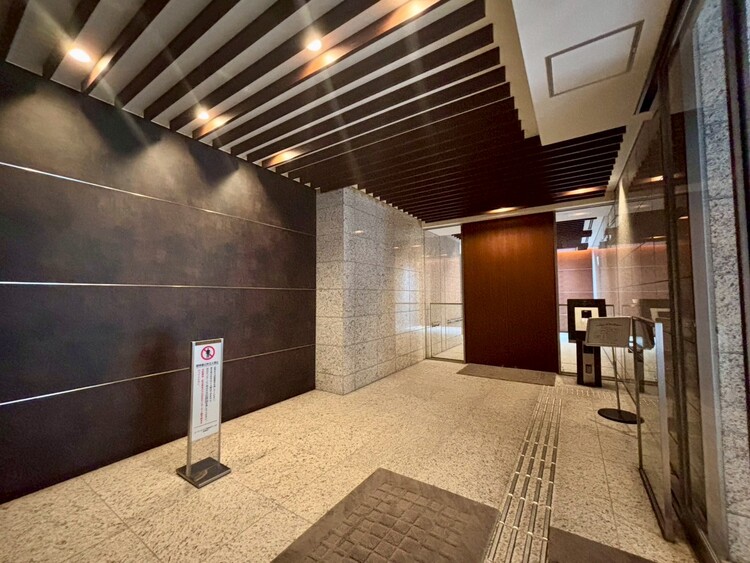 その他 館内は静寂な中が保たれており、管理が行き届いている印象を受けました。