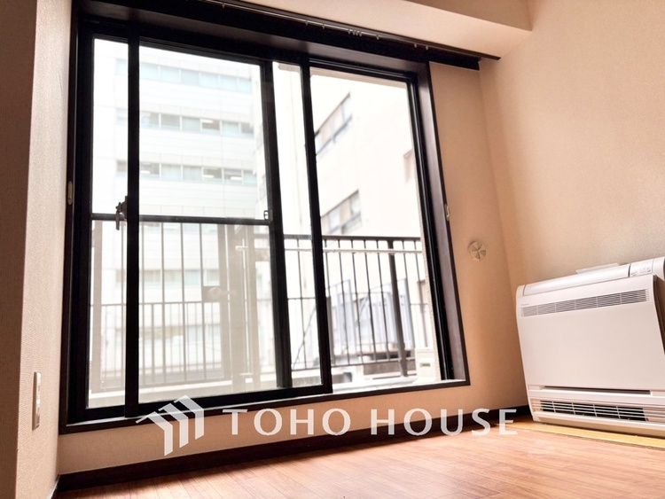 内装 【PRIVATE ROOM】◆属毛離裏◆子は父を手本とし、母に愛育されて成長する。家族の深い繋がり。いつまでも大切にしたい。