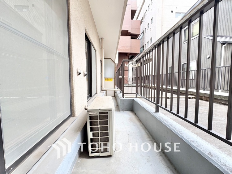 バルコニー 【BALCONY】◆Open new door◆扉の向こうには青空が広がっている。