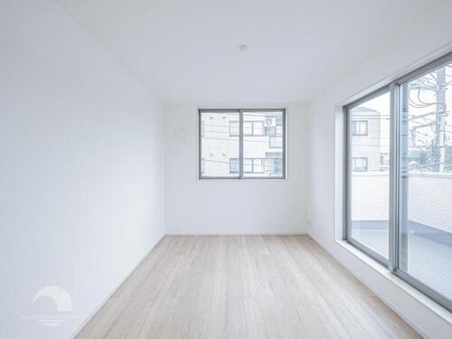 築後未入居　京急富岡の物件画像