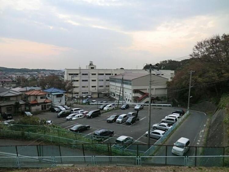 周辺 横浜市立柏尾小学校まで約460ｍ